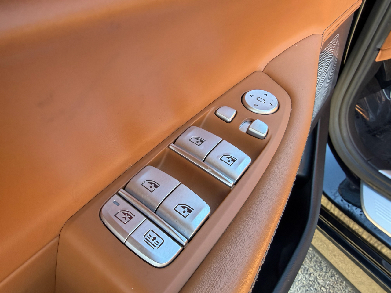 BMW 7 Series 4dr Sdn 750i xDrive AWD 2018