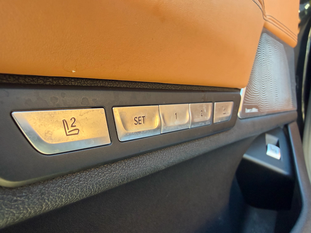 BMW 7 Series 4dr Sdn 750i xDrive AWD 2018