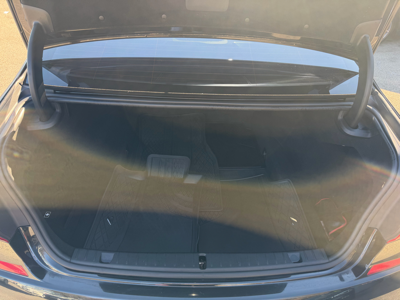 BMW 7 Series 4dr Sdn 750i xDrive AWD 2018