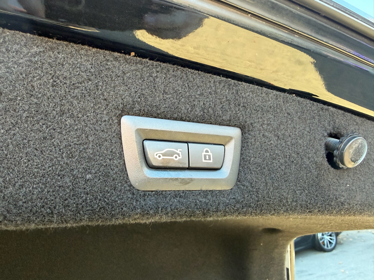 BMW 7 Series 4dr Sdn 750i xDrive AWD 2018