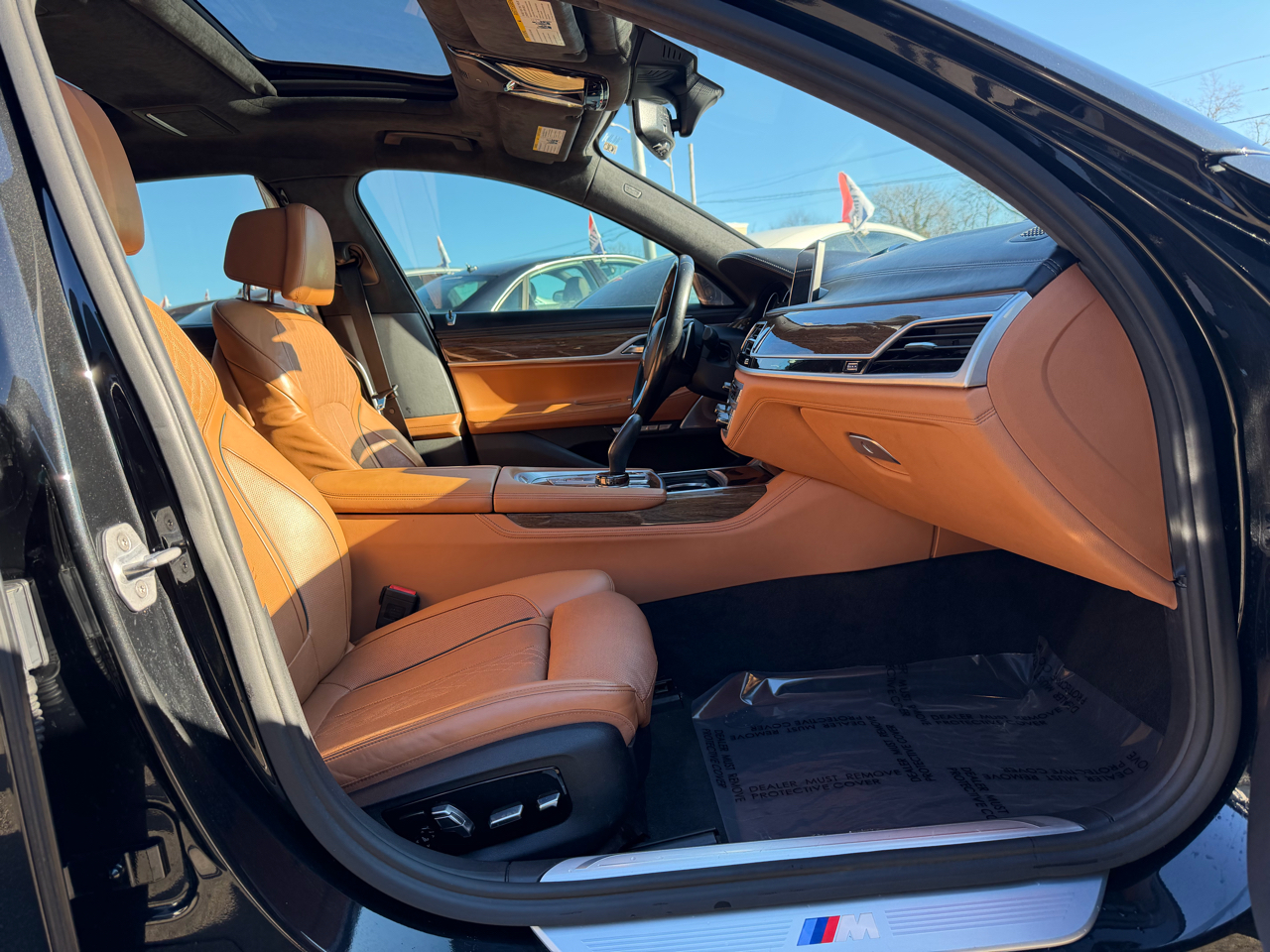 BMW 7 Series 4dr Sdn 750i xDrive AWD 2018