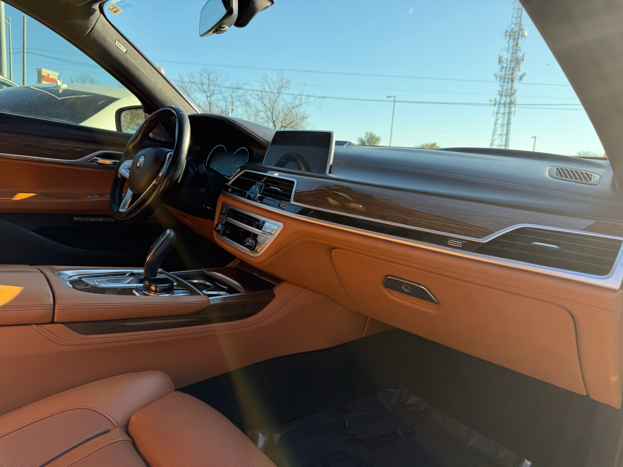 BMW 7 Series 4dr Sdn 750i xDrive AWD 2018