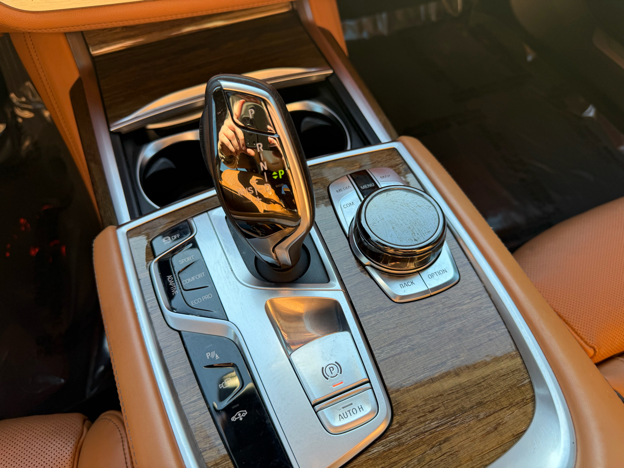 BMW 7 Series 4dr Sdn 750i xDrive AWD 2018