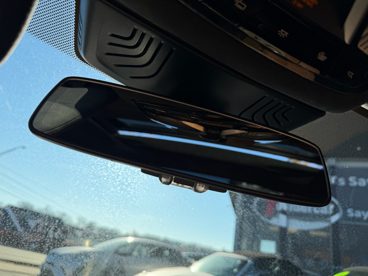 BMW 7 Series 4dr Sdn 750i xDrive AWD 2018