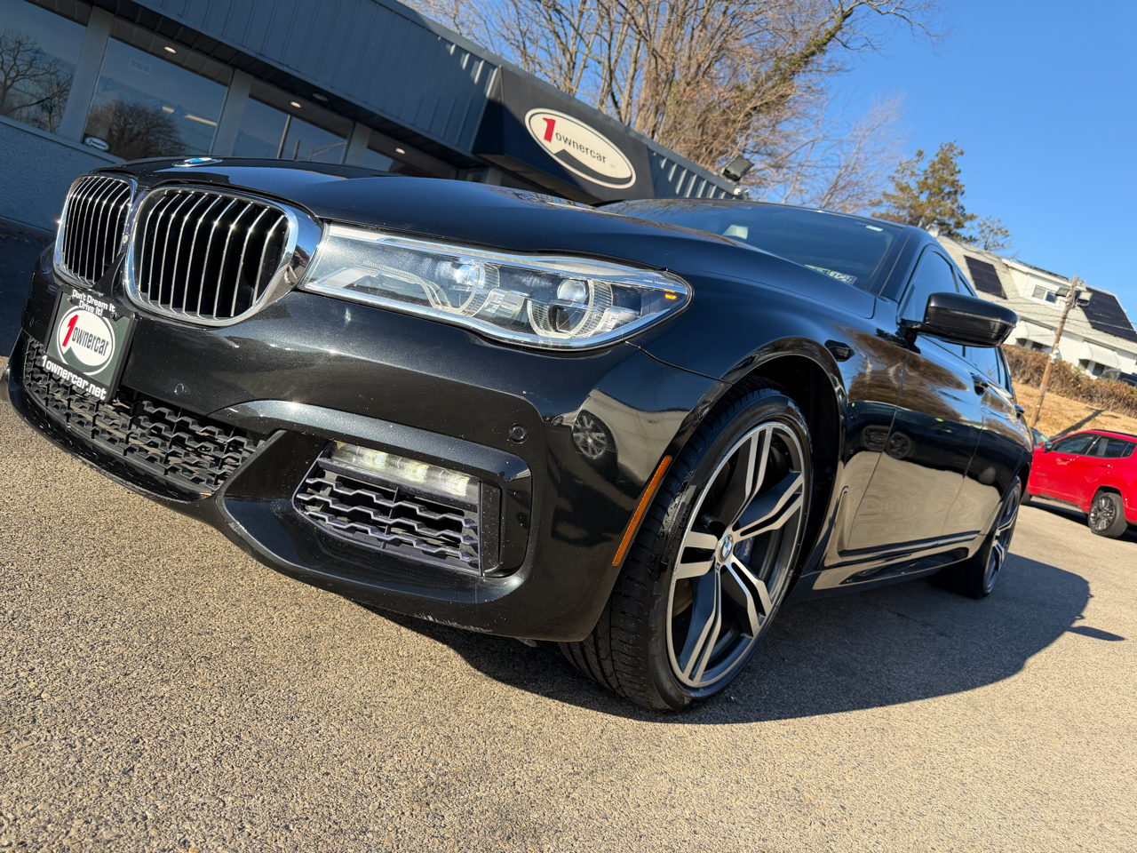 BMW 7 Series 4dr Sdn 750i xDrive AWD 2018