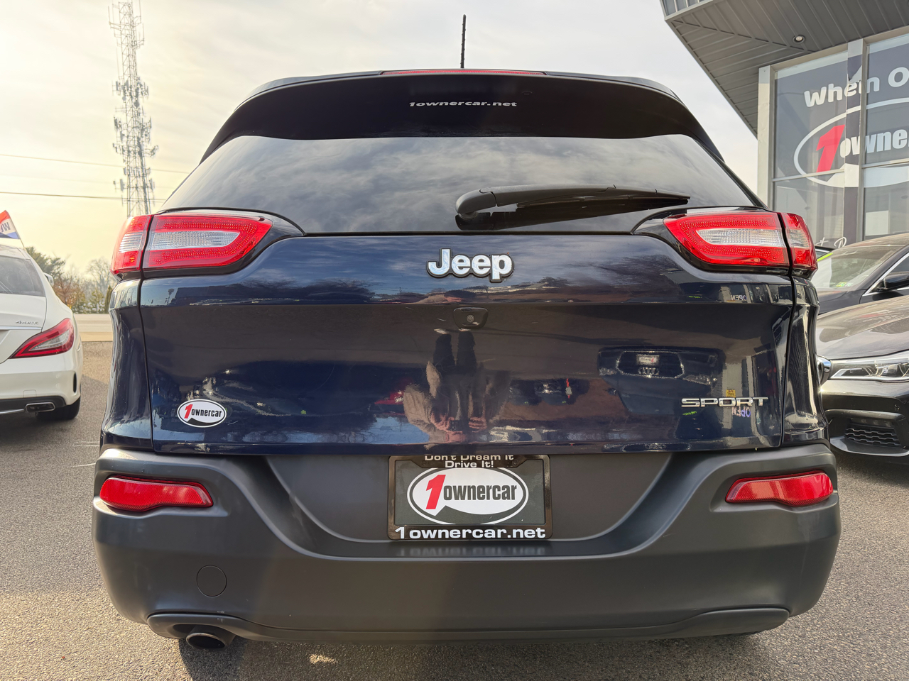 Jeep Cherokee FWD 4dr Sport 2016