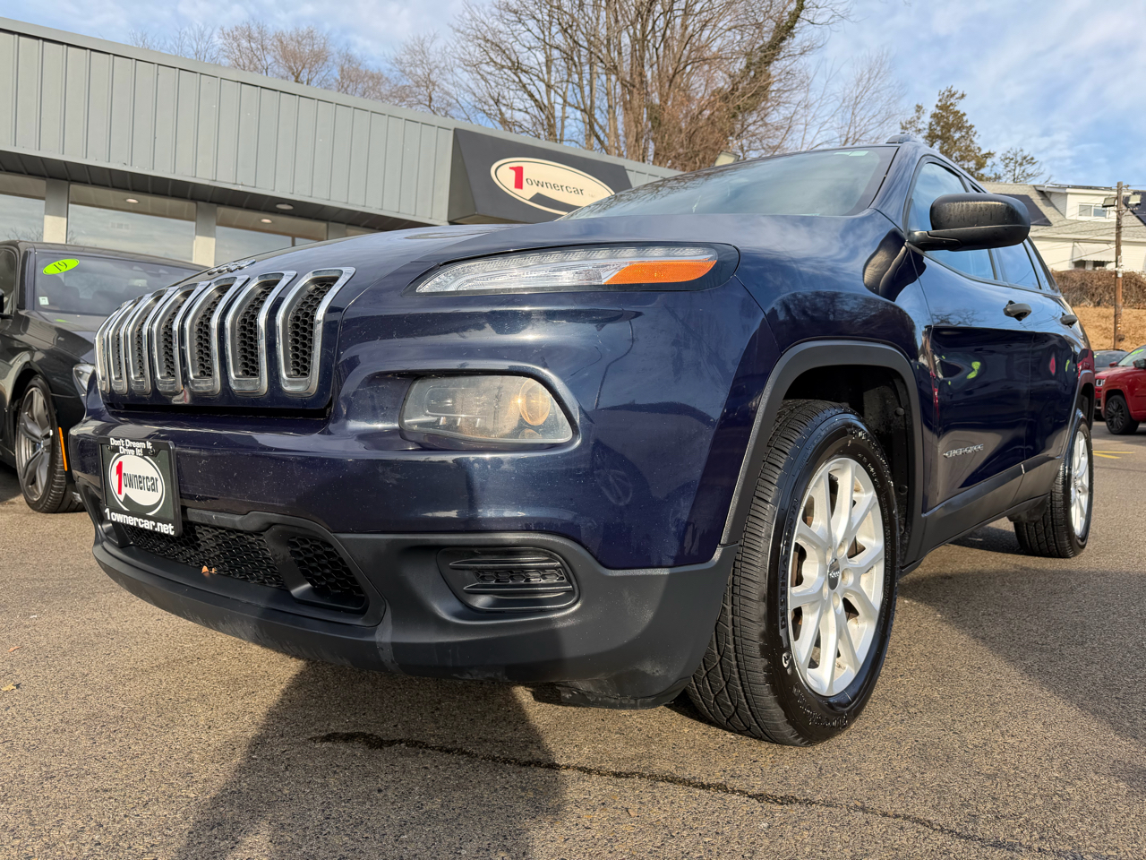 Jeep Cherokee FWD 4dr Sport 2016