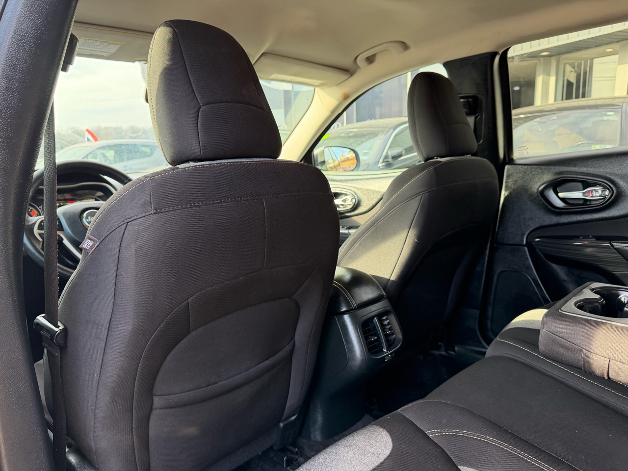 Jeep Cherokee FWD 4dr Sport 2016