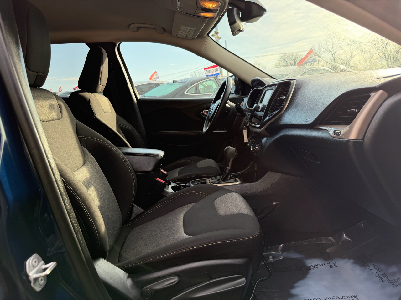 Jeep Cherokee FWD 4dr Sport 2016