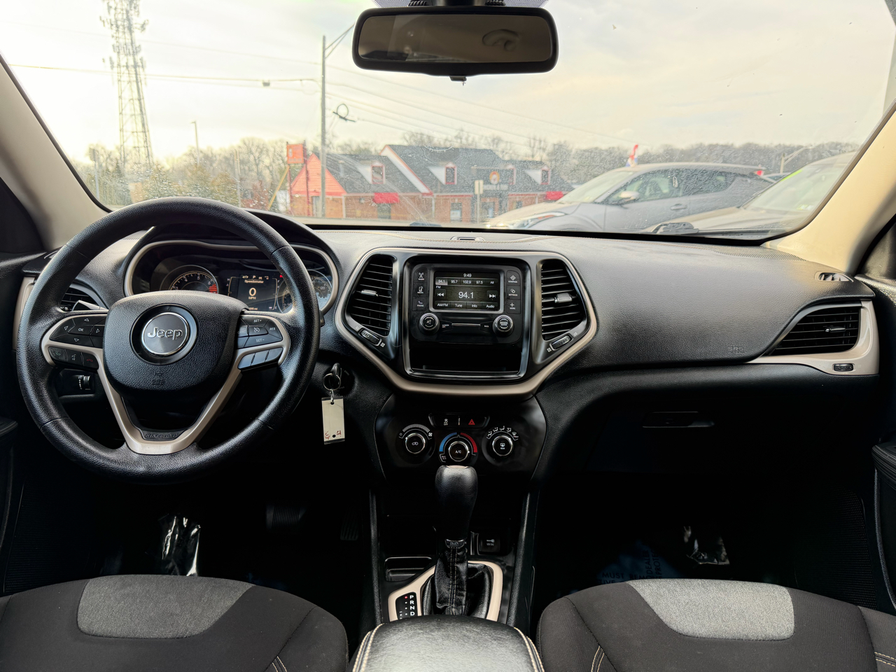 Jeep Cherokee FWD 4dr Sport 2016