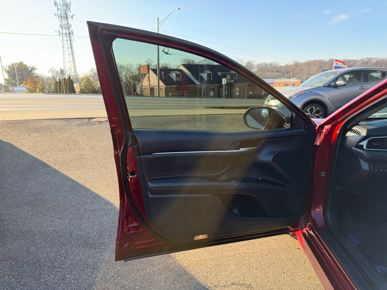 Toyota Camry XLE Auto (Natl) 2018