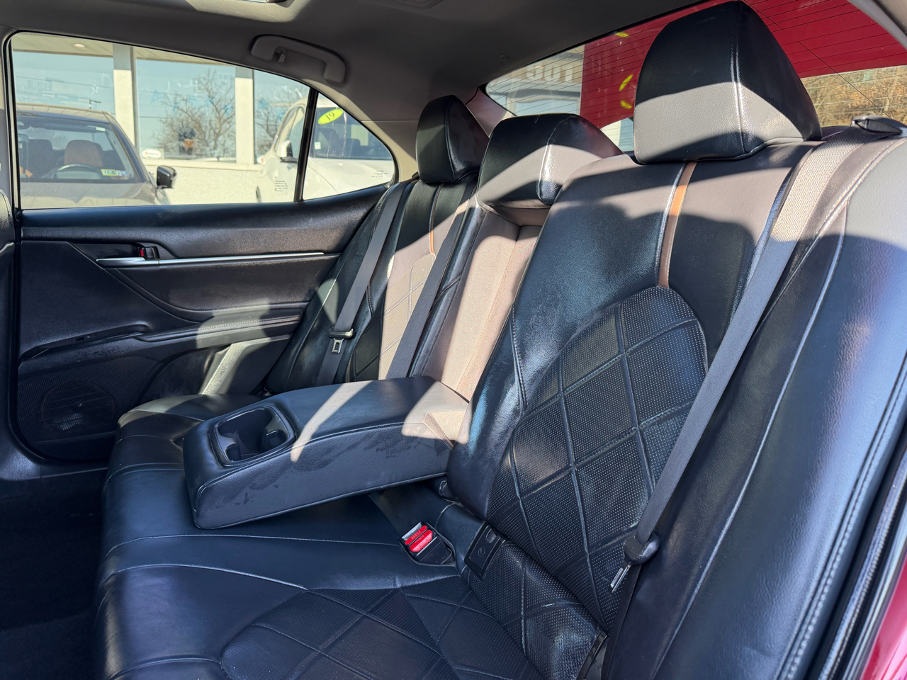 Toyota Camry XLE Auto (Natl) 2018