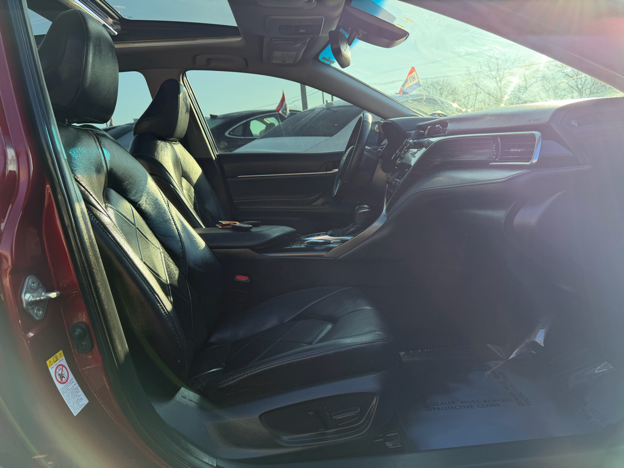 Toyota Camry XLE Auto (Natl) 2018