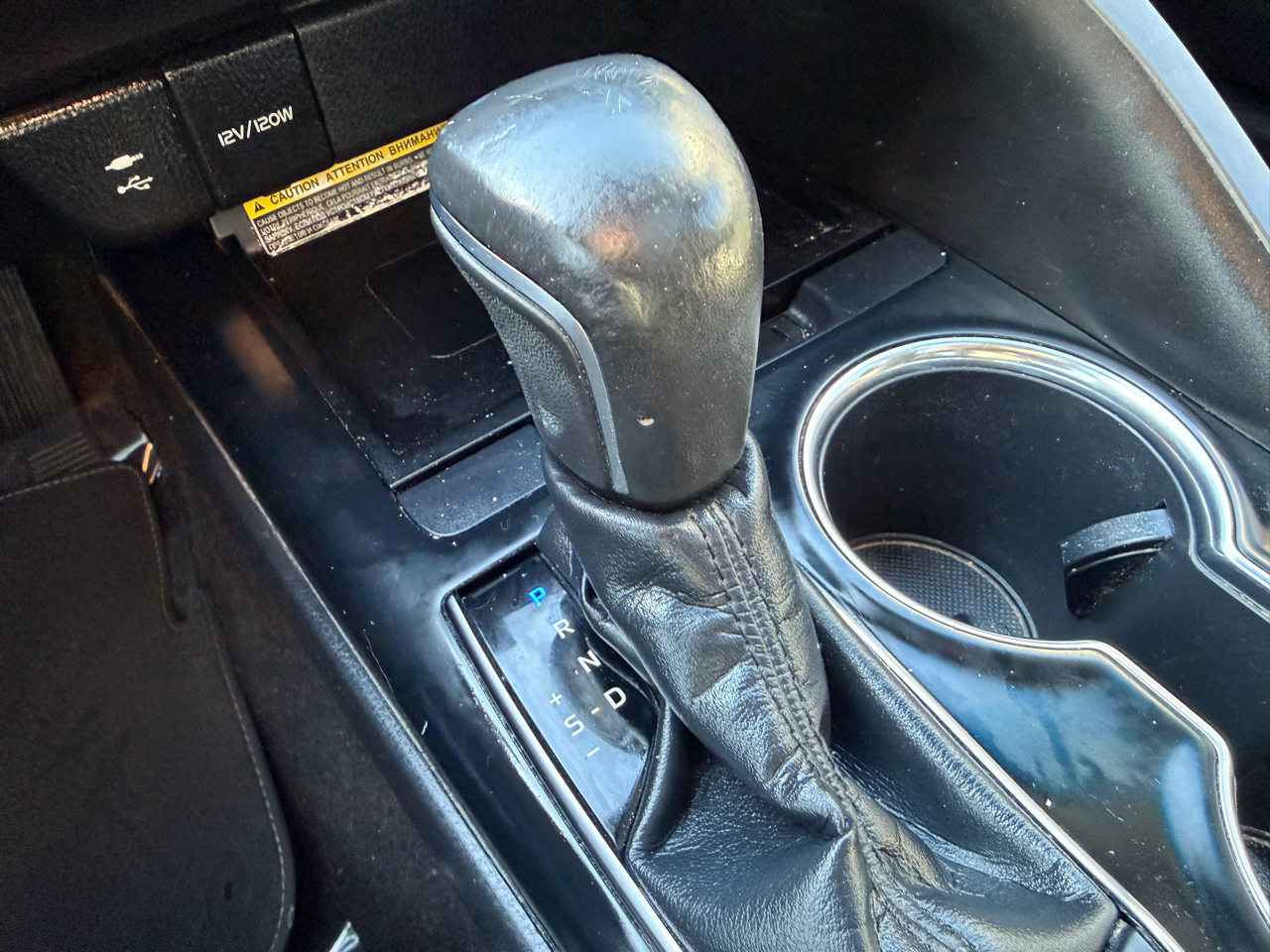 Toyota Camry XLE Auto (Natl) 2018