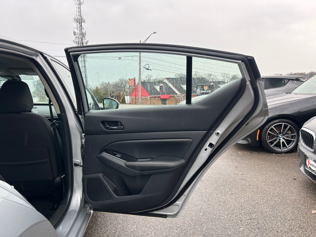 Nissan Altima 2.5 SV Sedan 2023