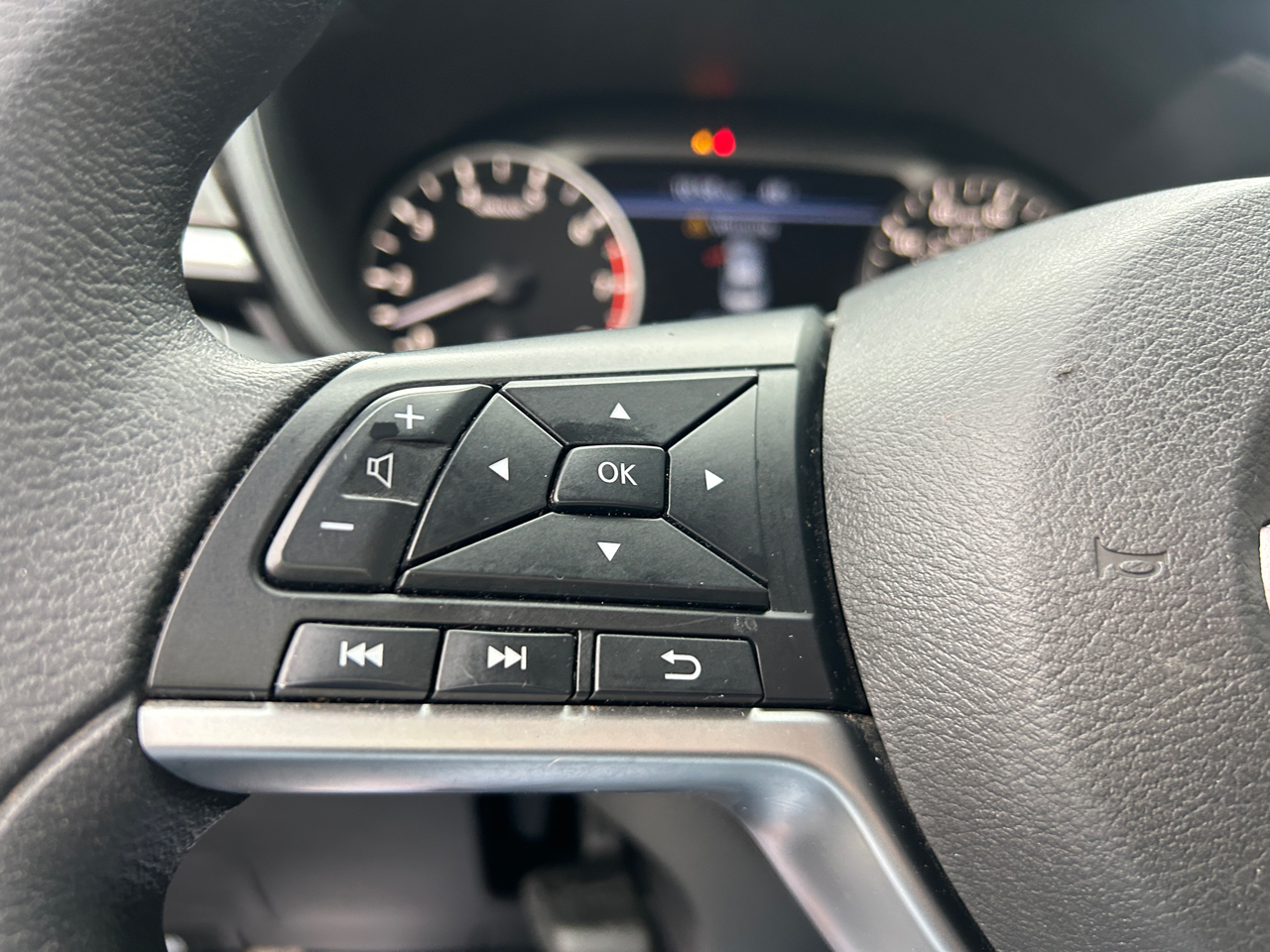 Nissan Altima 2.5 SV Sedan 2023