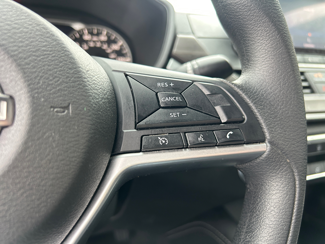 Nissan Altima 2.5 SV Sedan 2023