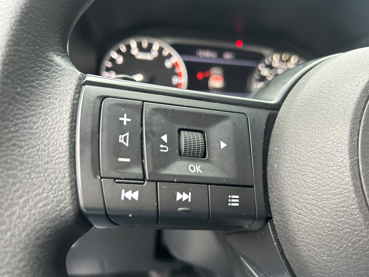 Nissan Rogue FWD S 2024