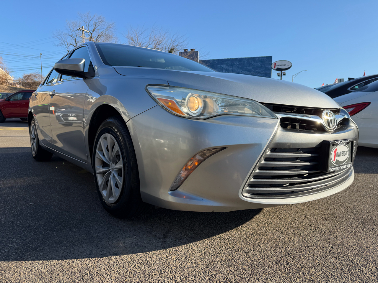 Toyota Camry 4dr Sdn I4 Auto LE (Natl) 2015