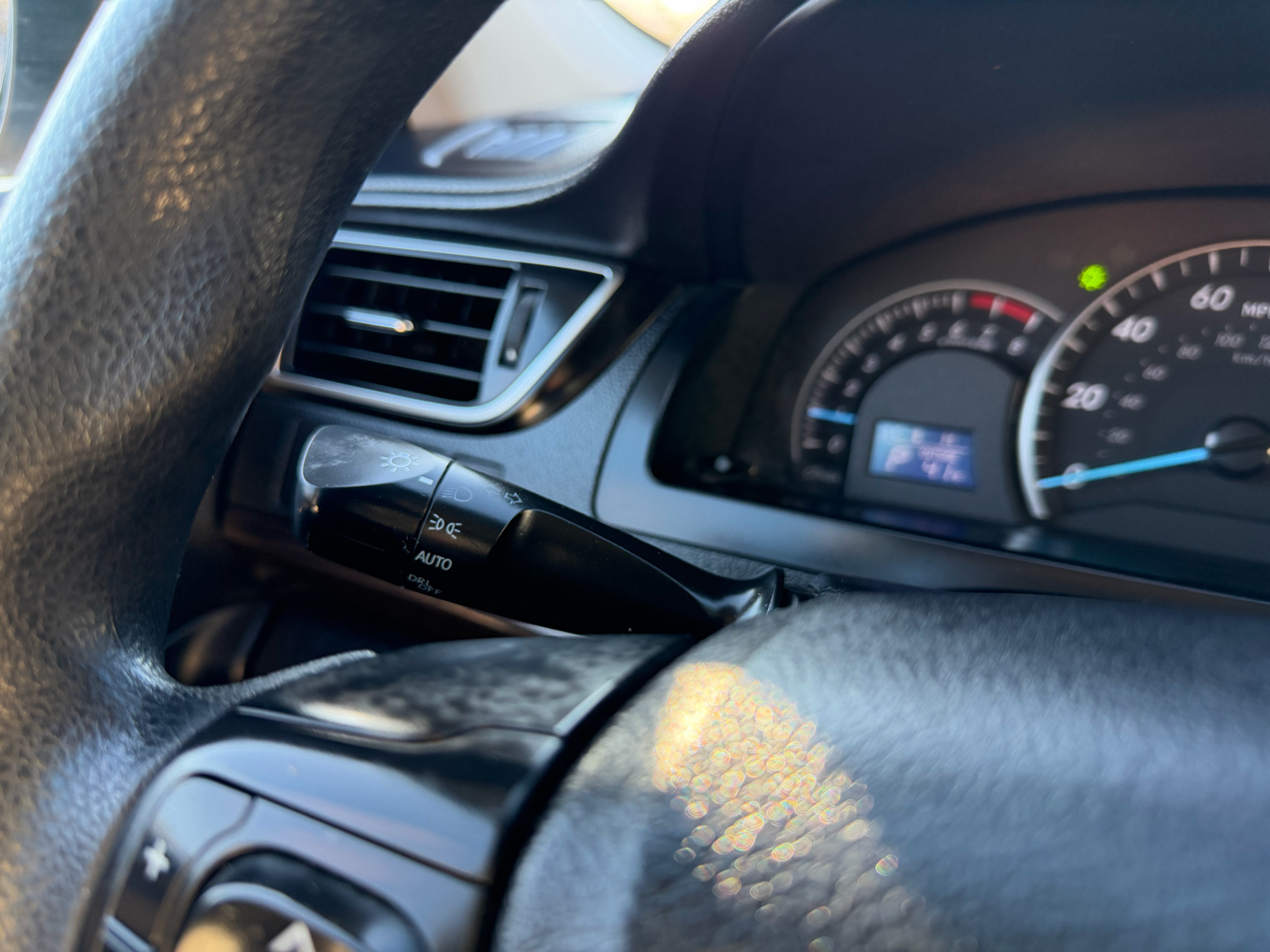 Toyota Camry 4dr Sdn I4 Auto LE (Natl) 2015