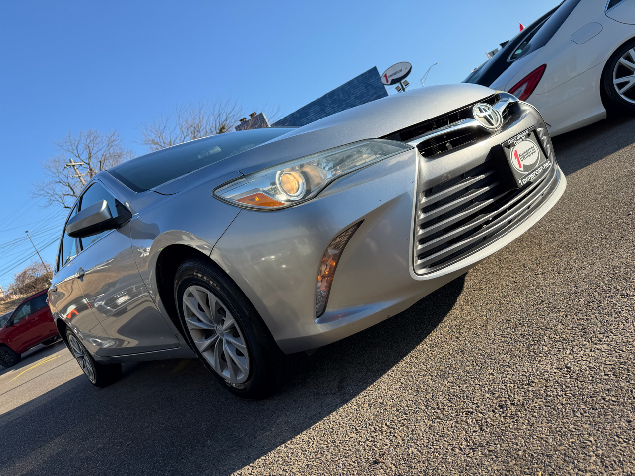 Toyota Camry 4dr Sdn I4 Auto LE (Natl) 2015