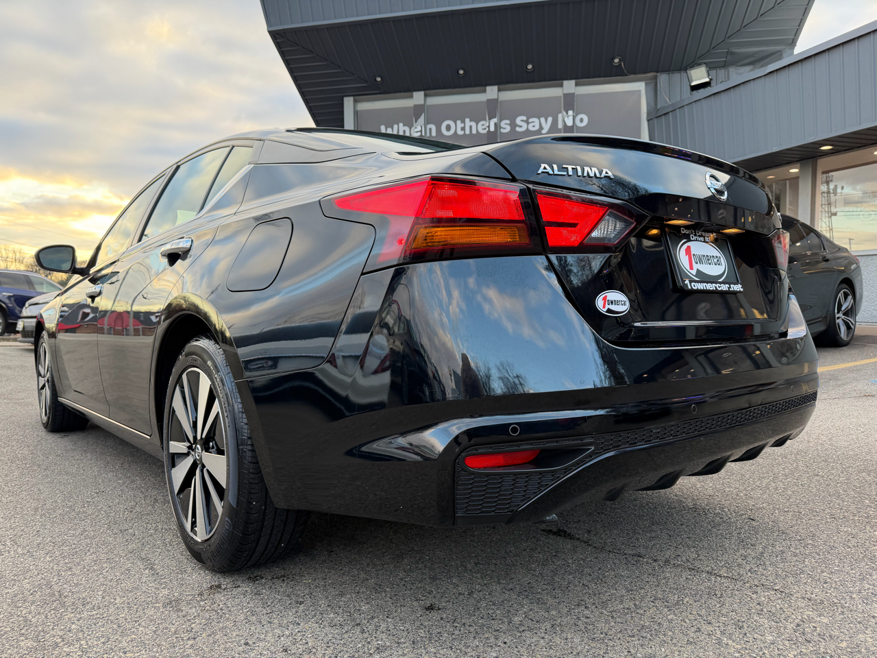 Nissan Altima 2.5 SV Sedan 2022