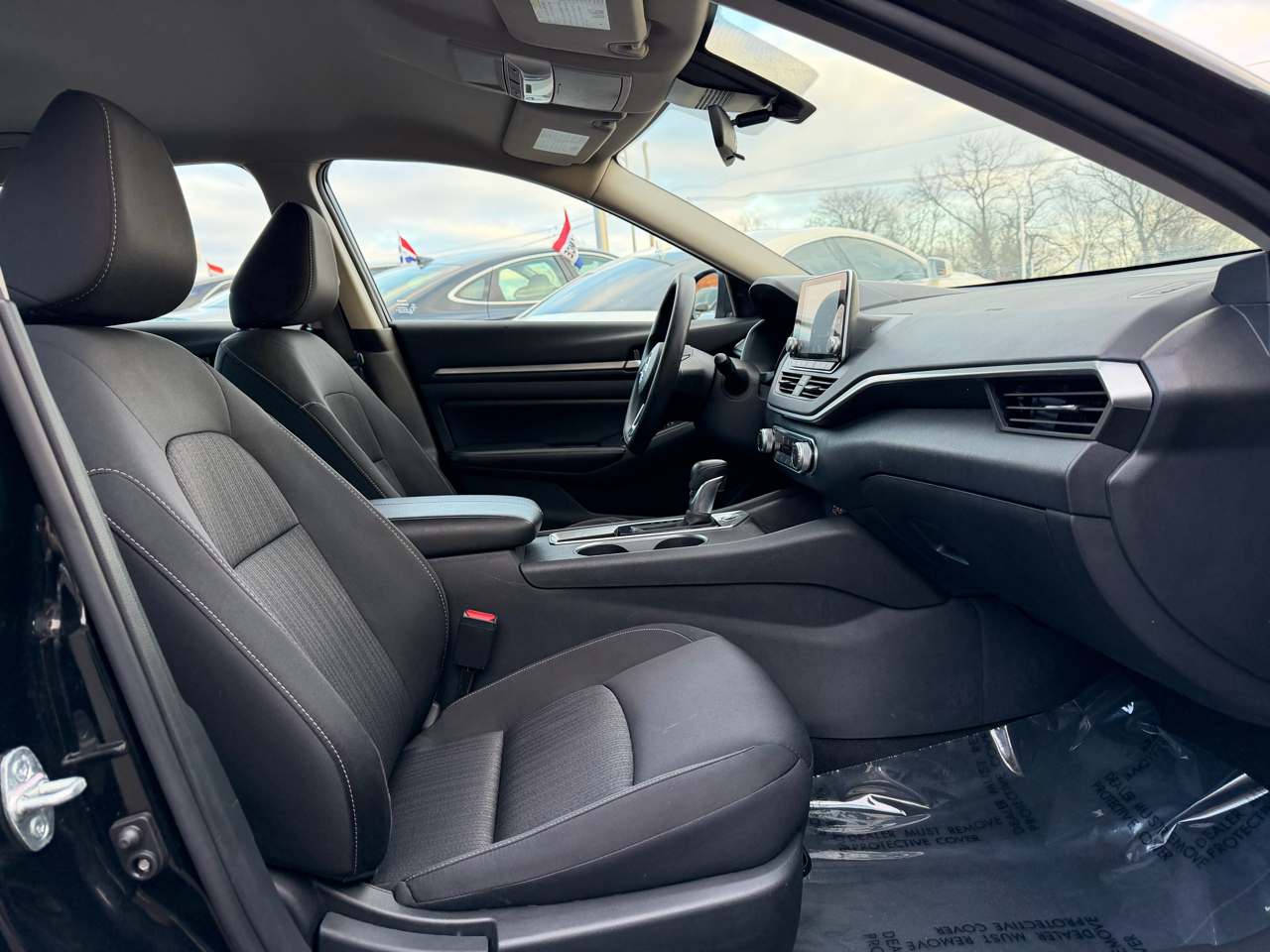 Nissan Altima 2.5 SV Sedan 2022