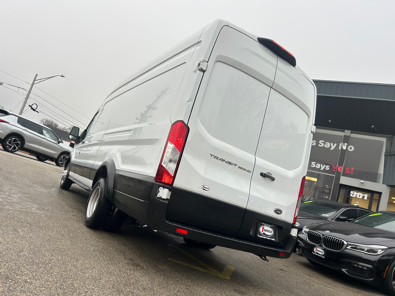 Ford Transit Cargo Van T-350 HD 148" EL Hi Rf 10360 GVWR DRW RWD 2021