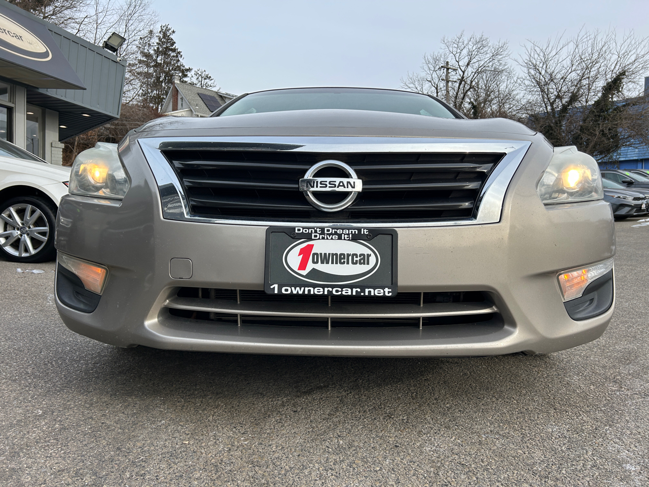 Nissan Altima 4dr Sdn I4 2.5 SV 2014
