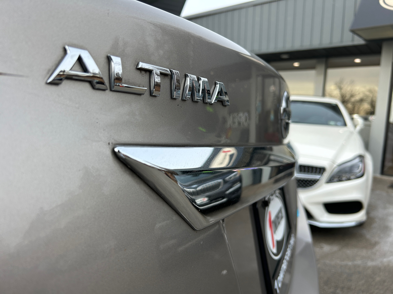 Nissan Altima 4dr Sdn I4 2.5 SV 2014