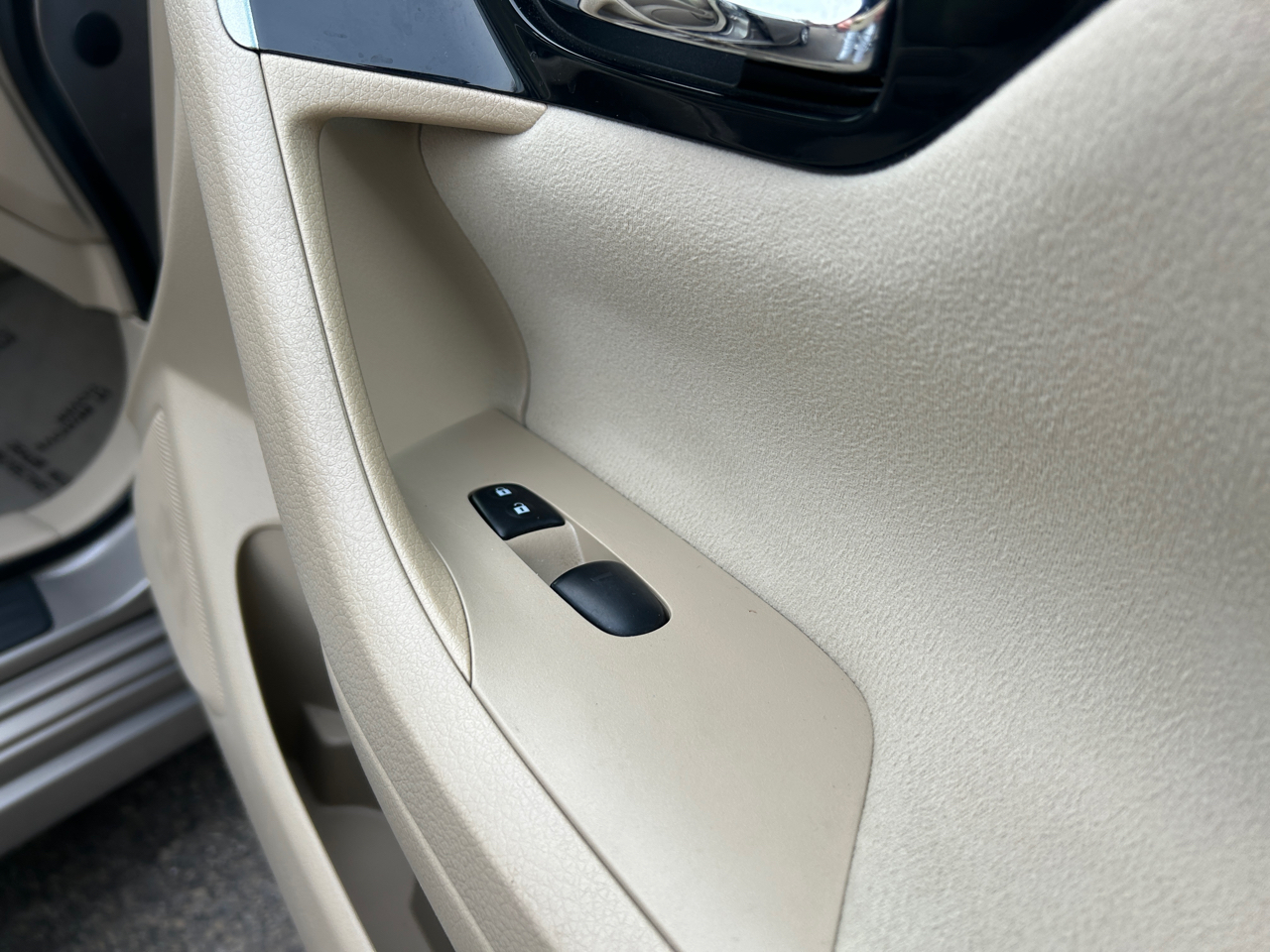 Nissan Altima 4dr Sdn I4 2.5 SV 2014