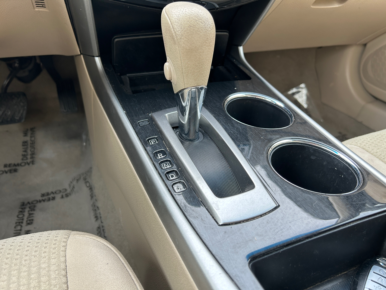 Nissan Altima 4dr Sdn I4 2.5 SV 2014