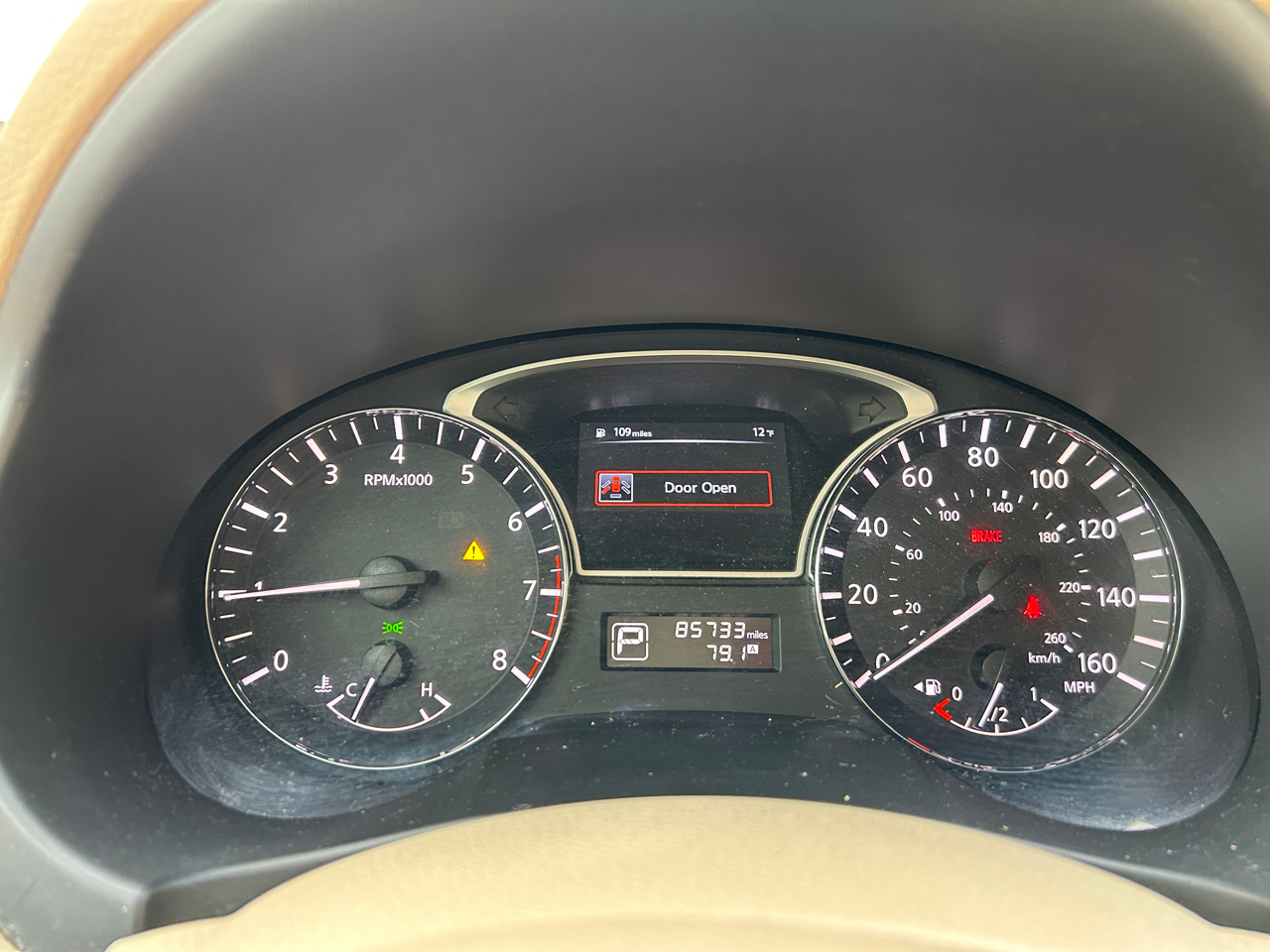 Nissan Altima 4dr Sdn I4 2.5 SV 2014