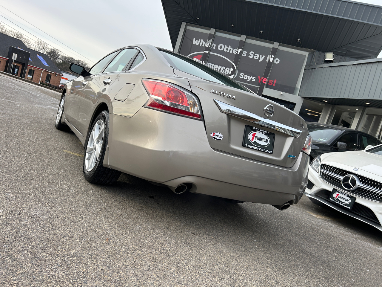 Nissan Altima 4dr Sdn I4 2.5 SV 2014