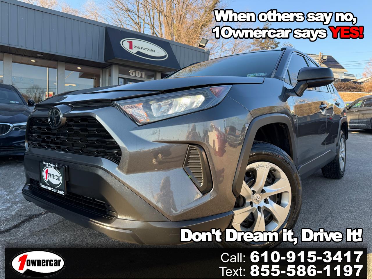 Toyota RAV4 LE AWD (Natl) 2020