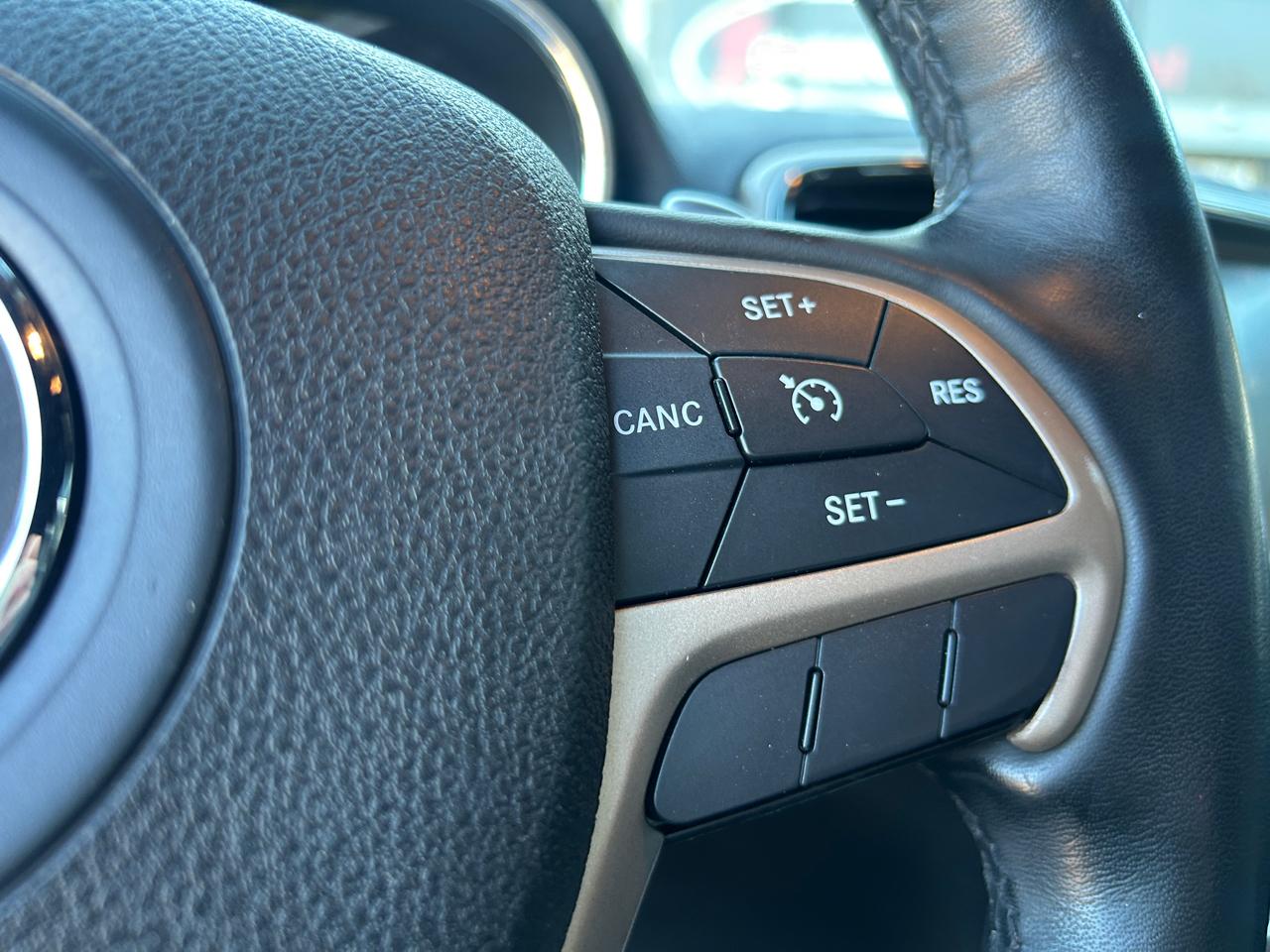 Jeep Grand Cherokee 4WD 4dr Limited 2015