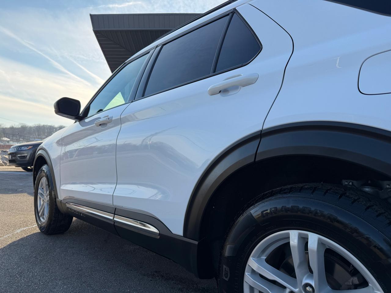 Ford Explorer XLT AWD 2023