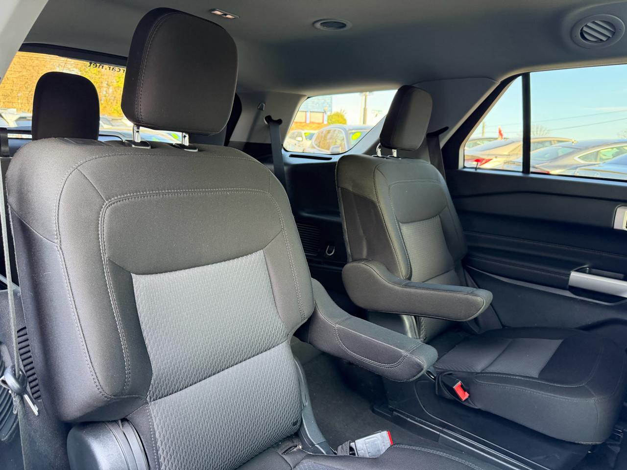 Ford Explorer XLT AWD 2023