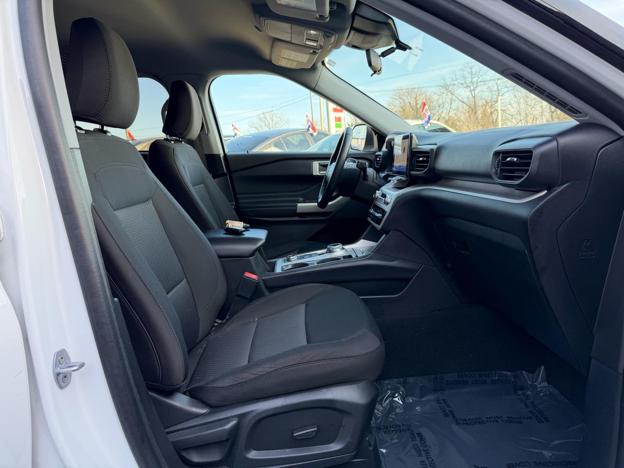 Ford Explorer XLT AWD 2023