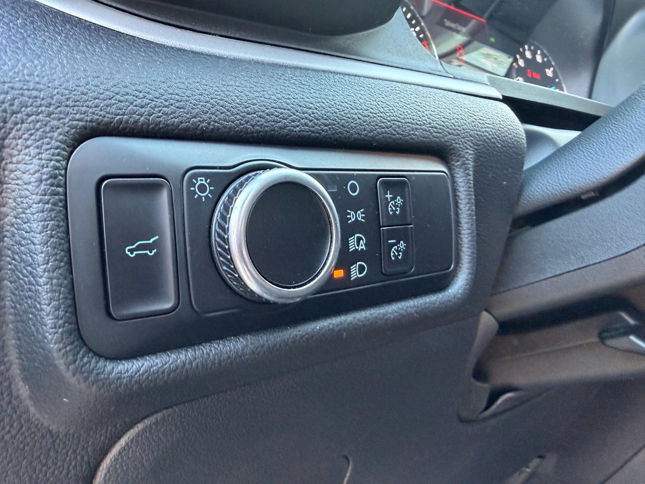 Ford Explorer XLT AWD 2023