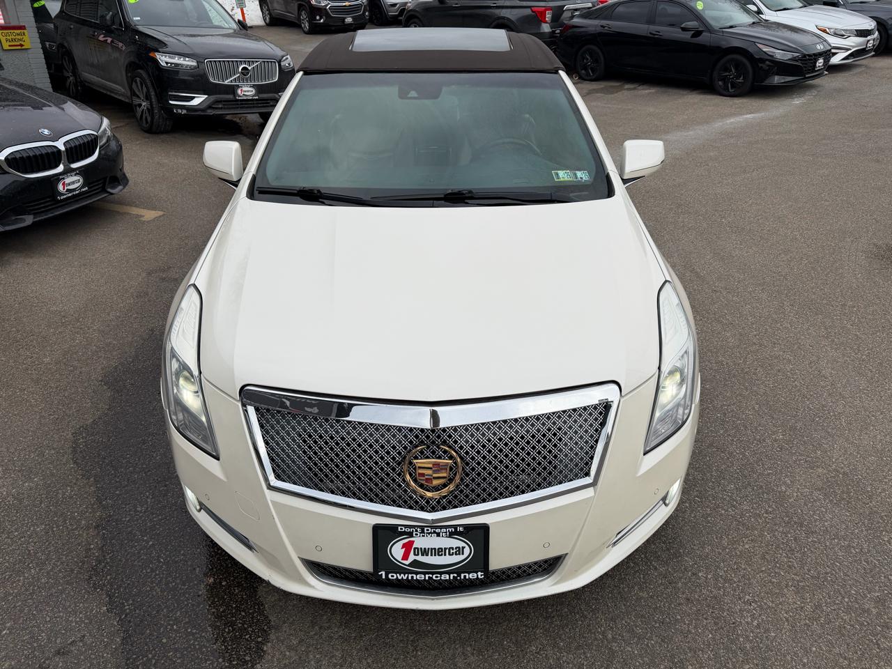 Cadillac XTS 4dr Sdn Luxury FWD 2015