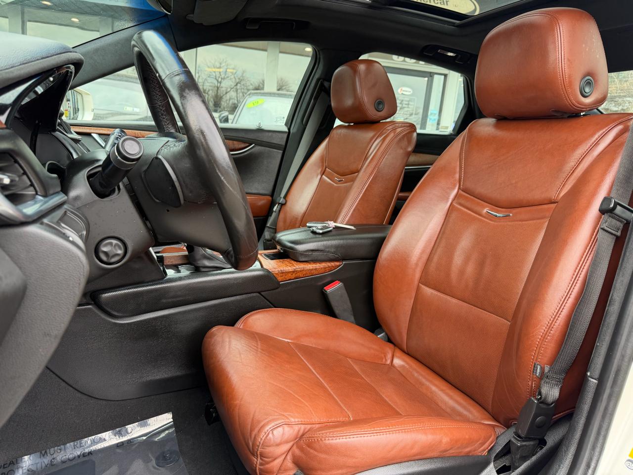 Cadillac XTS 4dr Sdn Luxury FWD 2015