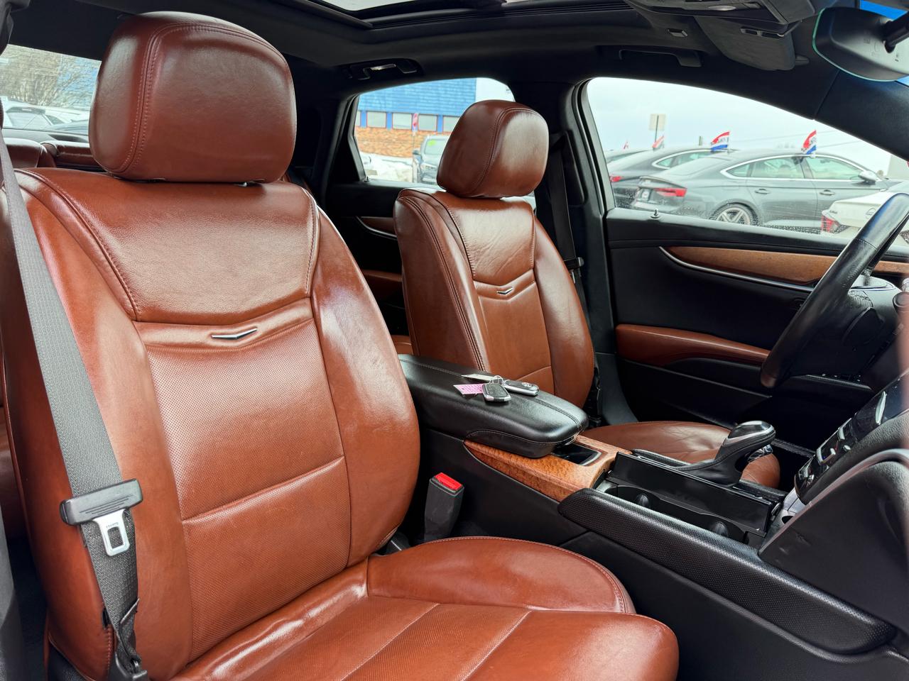 Cadillac XTS 4dr Sdn Luxury FWD 2015