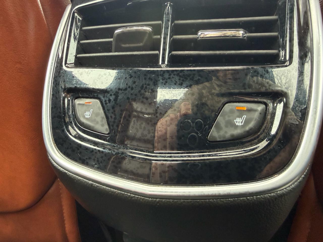 Cadillac XTS 4dr Sdn Luxury FWD 2015