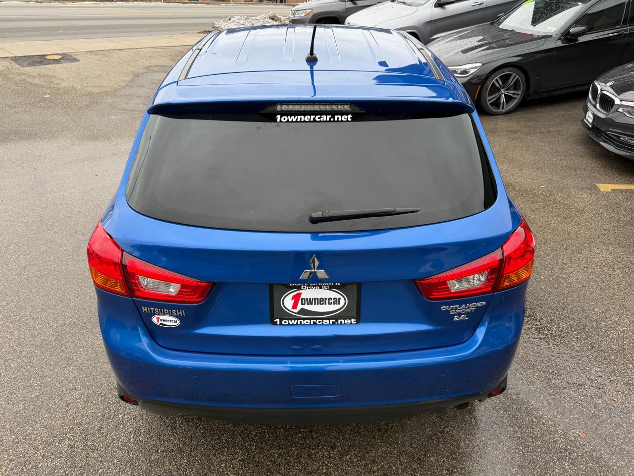 Mitsubishi Outlander Sport 2WD 4dr CVT 2.4 ES 2015