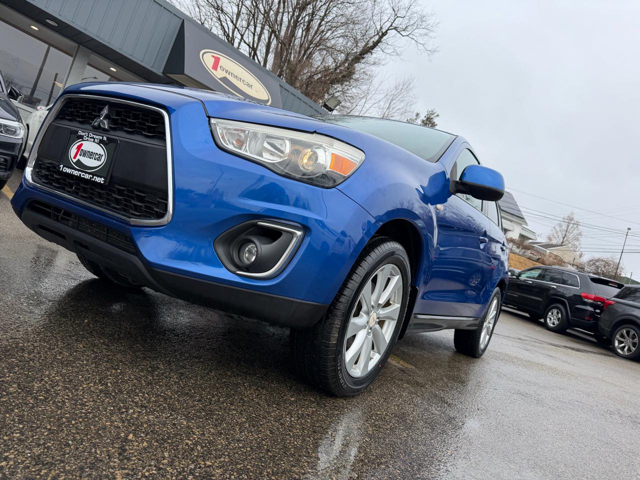 Mitsubishi Outlander Sport 2WD 4dr CVT 2.4 ES 2015