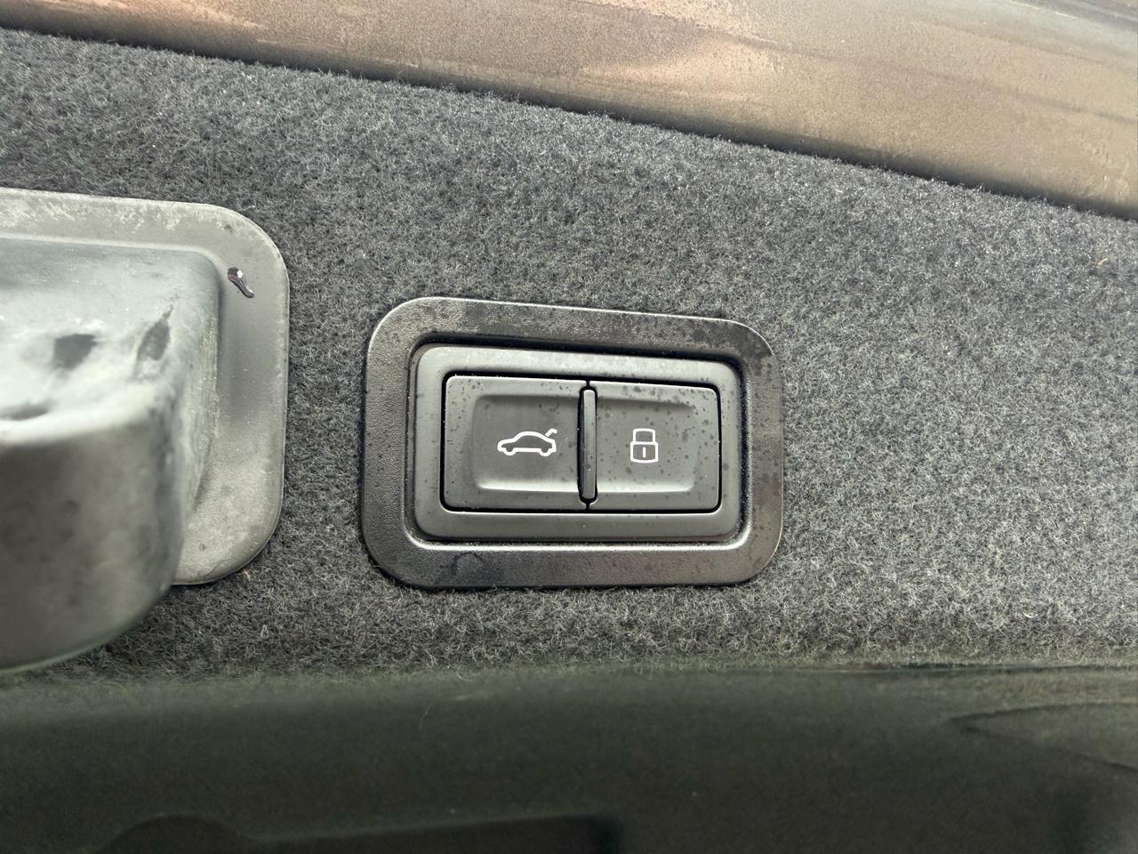 Audi A6 4dr Sdn quattro 3.0T Prestige 2016