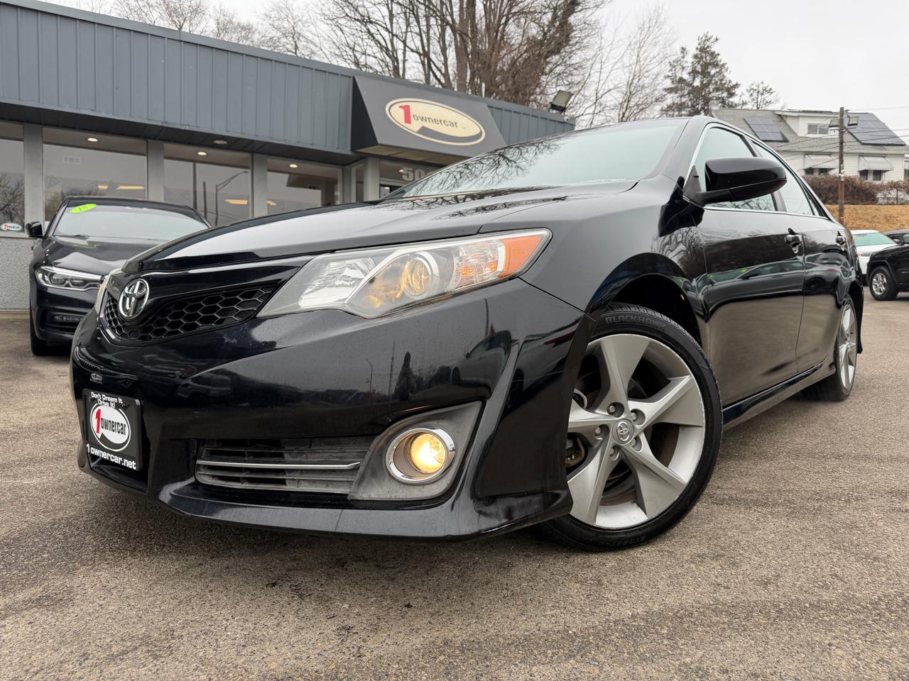 Toyota Camry 2014.5 4dr Sdn I4 Auto SE Sport (Natl) 2014