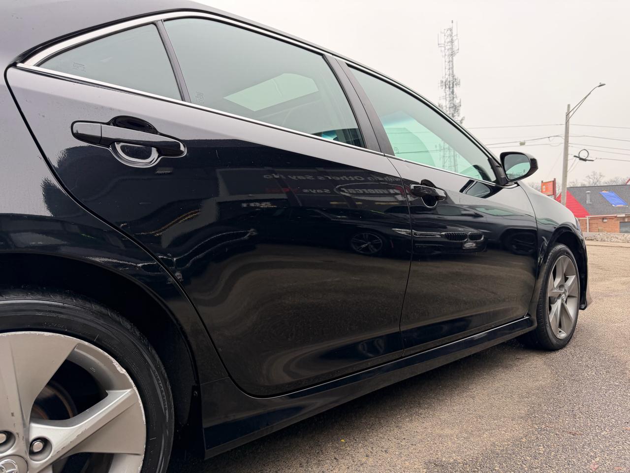 Toyota Camry 2014.5 4dr Sdn I4 Auto SE Sport (Natl) 2014