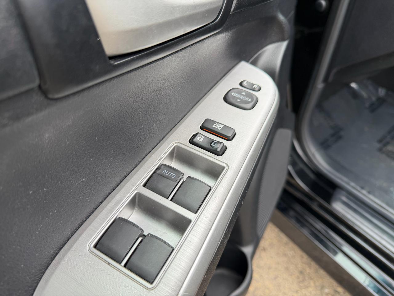 Toyota Camry 2014.5 4dr Sdn I4 Auto SE Sport (Natl) 2014